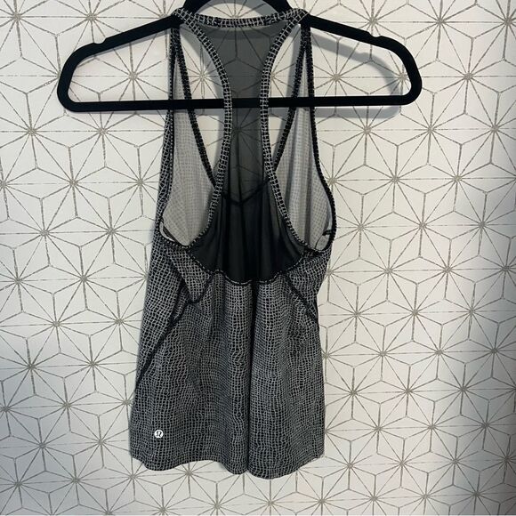 Lululemon Wild And Free Mesh Tank - Picture 9 of 9